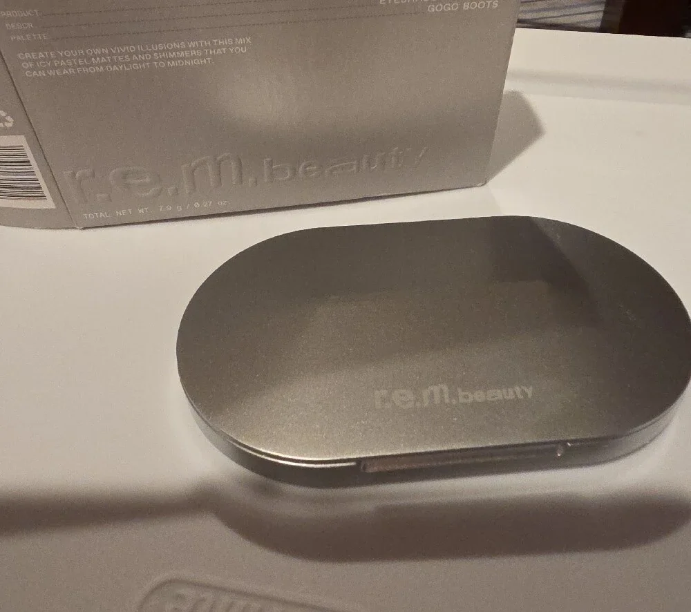 R.E.M. Beauty build luminous